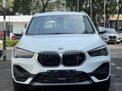 BMW X1  (2022) BMW X1  (2022)