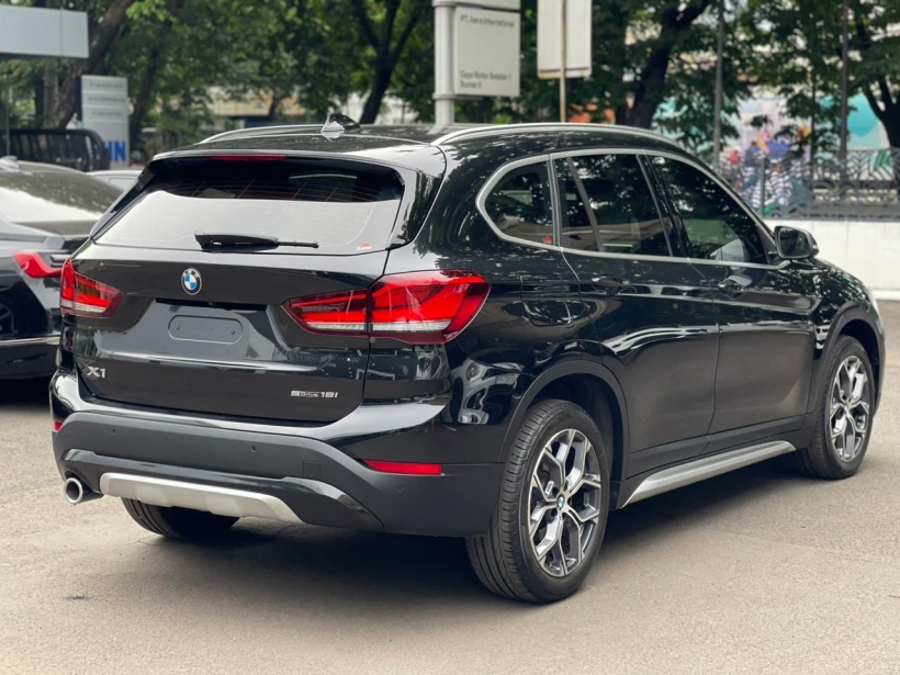 BMW X1 sDrive18i xLine