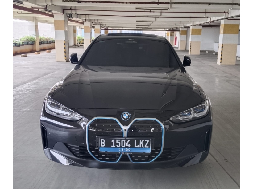 BMW i4 eDrive40