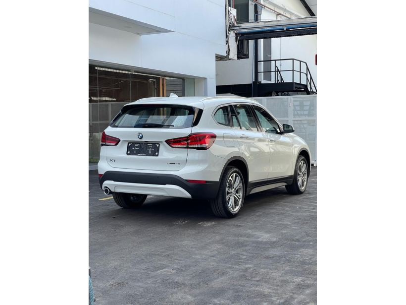 BMW X1 sDrive18i Dynamic