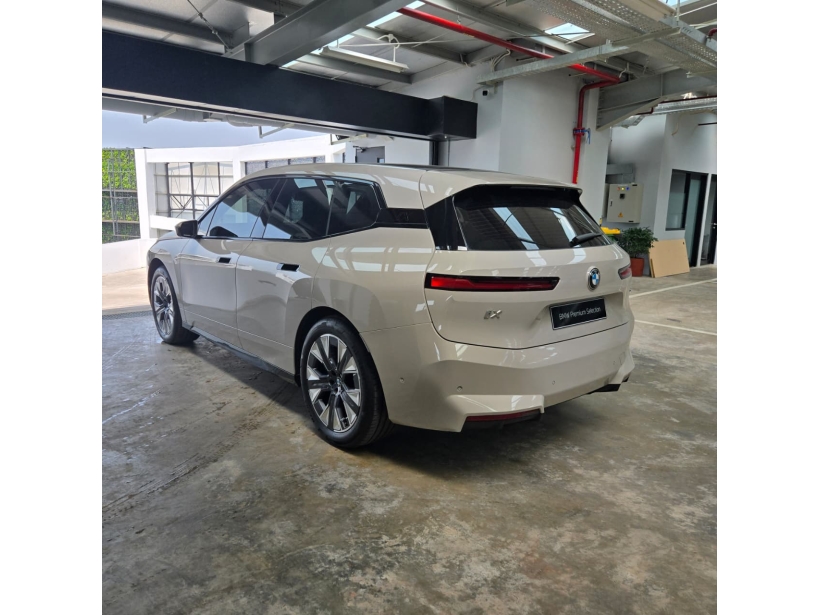 BMW iX xDrive40 Sport